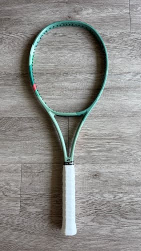 Yonex Percept 97 (310g) | Gripsize 4 3/8 | Good Condition