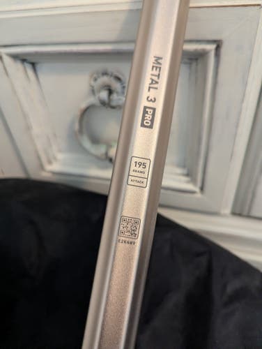 New StringKing Metal Pro 3 195 Attack Lacrosse Shaft