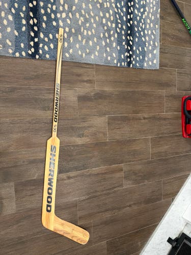 Sher-Wood 530 Full Right Goalie Stick (barley used)
