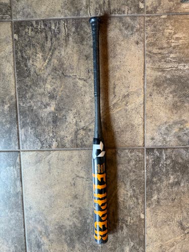 2025 DeMarini Bat (-6) 28 oz 34" (Used)