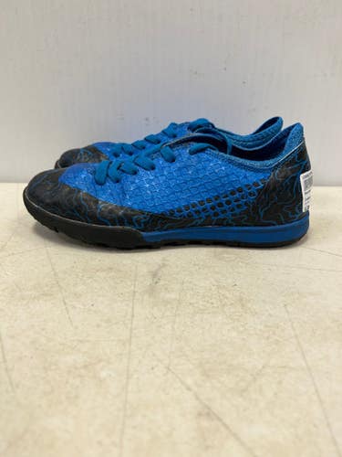 Used Junior 04.5 Indoor Soccer Turf Shoes 11860-c000253534