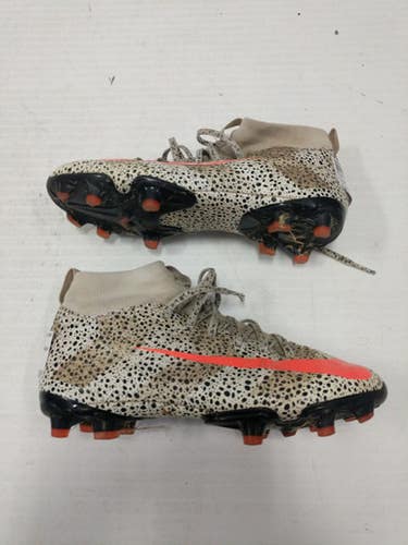 Used Nike Junior 01.5 Cleat Soccer Outdoor Cleats 11860-s000270076