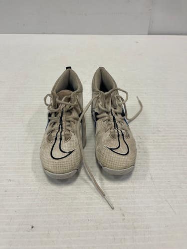 Used Nike Junior 04.5 Football Cleats 11860-s000272563