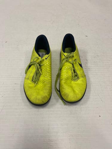 Used Nike Junior 06 Indoor Soccer Indoor Cleats 11860-c000269866