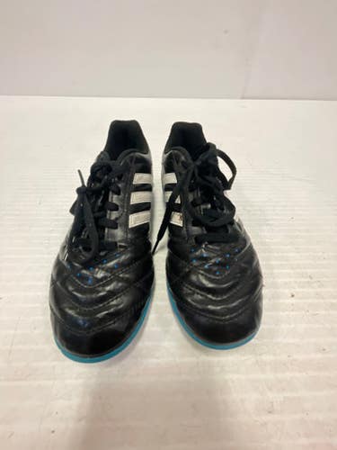 Used Adidas Junior 03 Indoor Soccer Turf Shoes 11860-c000272198
