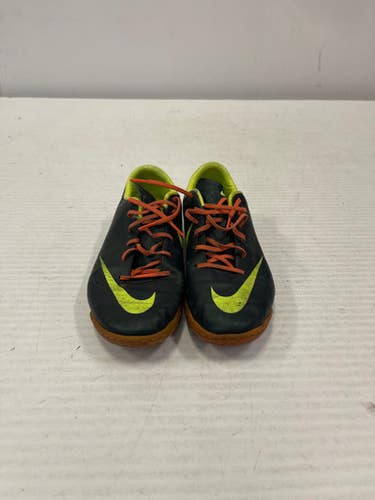 Used Nike Senior 6 Indoor Soccer Indoor Cleats 11860-s000273907