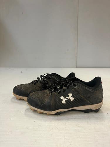 Used Under Armour Baseball Low Top Senior 6 Baseball And Softball Cleats 11860-s000267015
