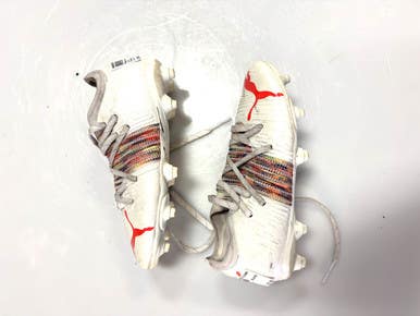 Used Puma Soccer Cleats White Junior 02 11860-s000290897
