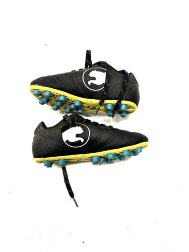 Used Puma Soccer Cleats Black Youth 10.0 11860-c000283453