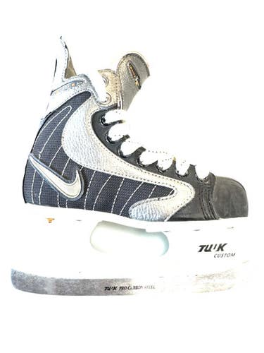 Used Nike Ignite Junior Hockey Skate Junior 01.5 11860-s000303307