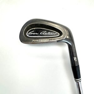 Used Cleveland Tour Action 3 Mens Individual Iron Rh 6 Iron 11860-s000308099