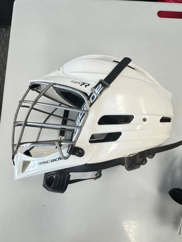 Used Cascade Cascade Cpvr Lacrosse Helmet White M L 11860-s000309283