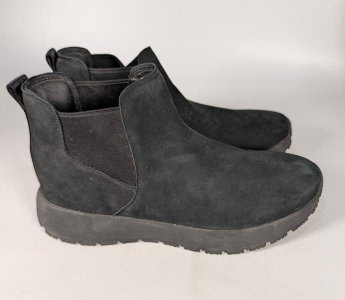 Kizik Toronto Chelsea Boots Mens 12 Black Nubuck Slip On  display picture 1