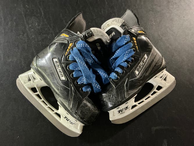 Bauer Supreme S190 Hockey Skates 9 (Used)