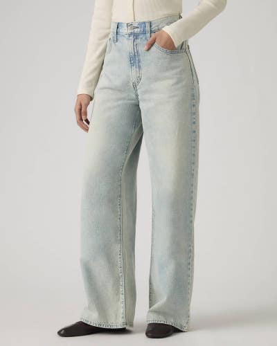 Levi's Cinch Baggy Jeans Women's A Little Hazy Light Wash Straight Leg JAX1496