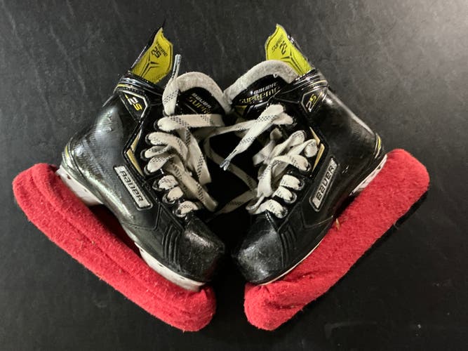 Bauer Supreme 2S Pro Hockey Skates 12 (Used)