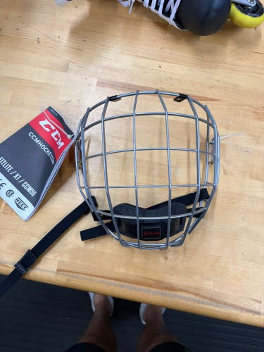 Large CCM FL80 Cage NEW Silver