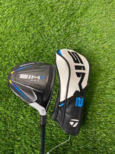 TaylorMade SIM2 MAX Fairway Wood Right Handed | Regular Flex 3 Wood | Fujikura Ventus Blue FW 5-R