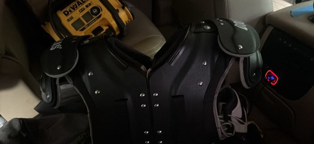 Medium Adult Douglas QBK Shoulder Pads (New)
