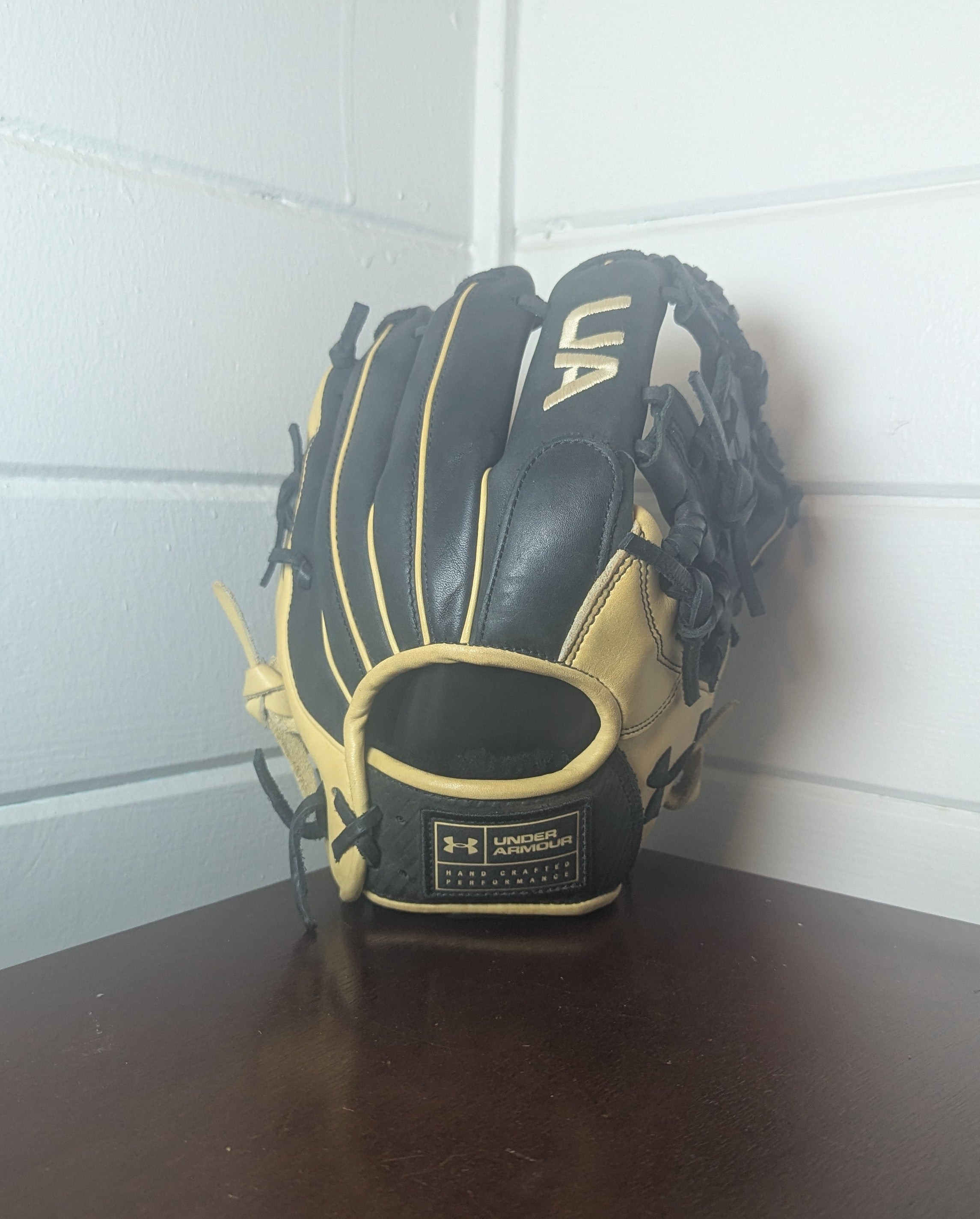 Under Armour Genuine Pro Baseball Gloves & Mitts | New and Used on