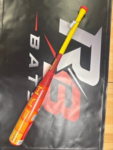 2025 Easton Hype Fire Composite USSSA Certified Bat (-5) 25 oz 30" (Used)