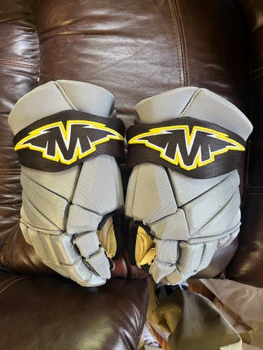Mission Hockey Gloves Brand New Custom 14"