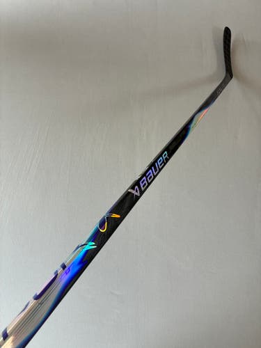 New 77 Flex P28 Senior Bauer Vapor Flylite Left Hand Pro Stock Hockey Stick