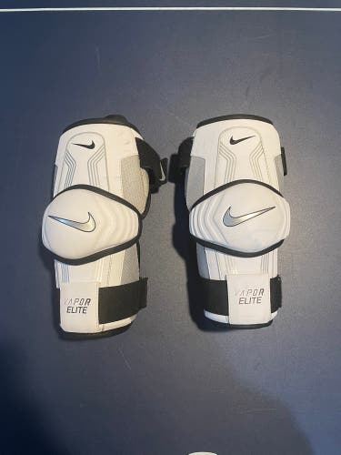 Large Adult Nike Vapor Elite Arm Pads (Used)