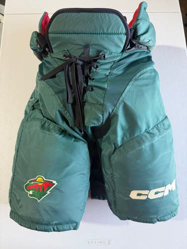 Wild Senior Medium CCM HP45X Hockey Pants Pro Stock (Used) 6270