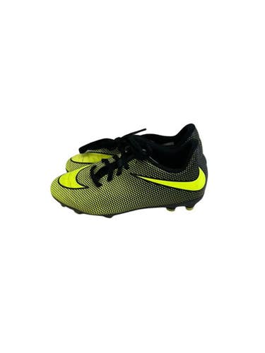 Used Nike Bravata Yth 13 Soccer Cleats 11692-s000151532