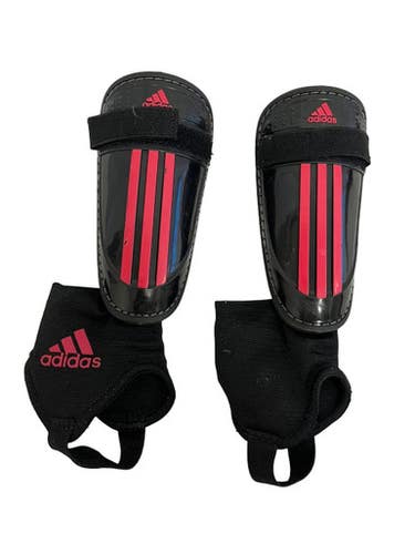 Used Adidas Youth Xs Soccer Shin Guards 11692-s000151628
