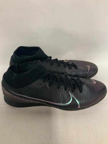Used Nike Senior 13 Indoor Soccer Indoor Cleats 11823-s000026155