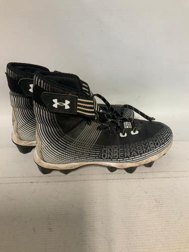 Used Under Armour Jr Fb Cleats Black Junior 05.5 11823-s000028467