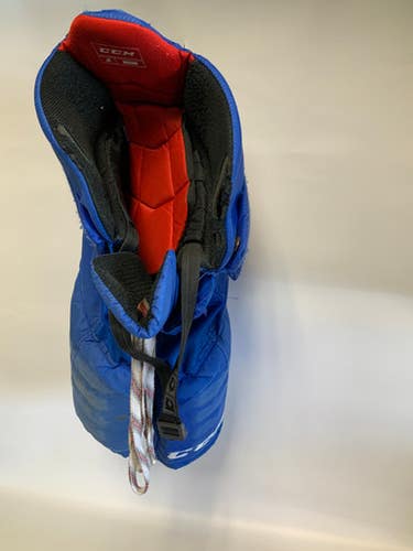 Used Ccm Ft370 Md Pant Breezer Hockey Pants 11823-s000011085