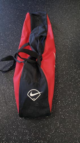 Used Nike Bat Bag Bb Sb Team Bat Bag Cardinal And Black 11849-s000032868