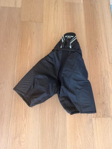 Junior Medium CCM LTP Hockey Pants (Used)