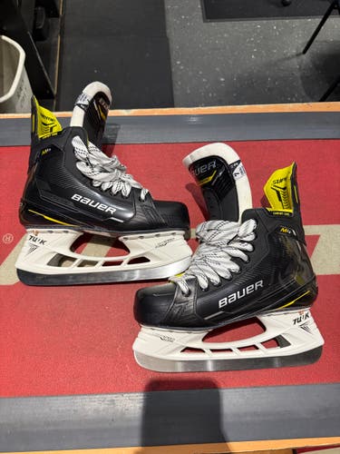 Bauer Supreme M4 Hockey Skates 7 Fit 2(New)