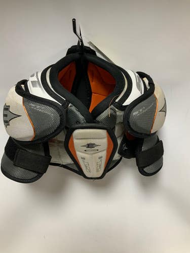Used Easton St6 Junior Shoulder Pads Md 11823-s000035348