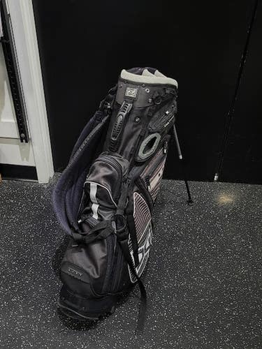Used Datrek Stand Bag Mens Stand Bag Black 11849-s000038642