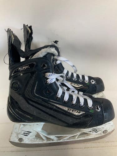 Used Ccm Ribcore 50k Junior Hockey Skate Junior 04 11823-s000039475