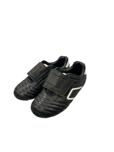 Used Soccer Cleats Black Youth 09.0 11682-s000126582
