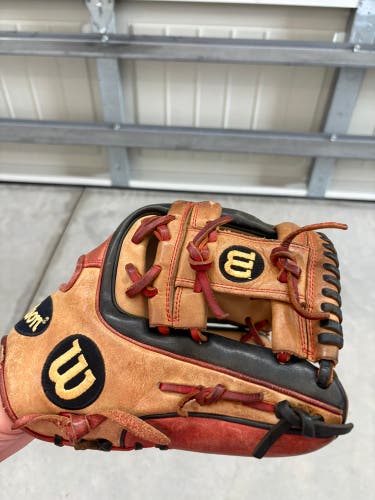 2016 Wilson A2K RH Infield Baseball Glove 11.5" (Used)