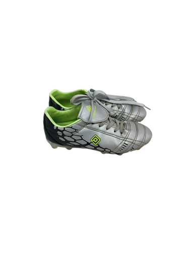 Used Dream Pairs Junior 2 Soccer Cleats Grey 11692-s000132157