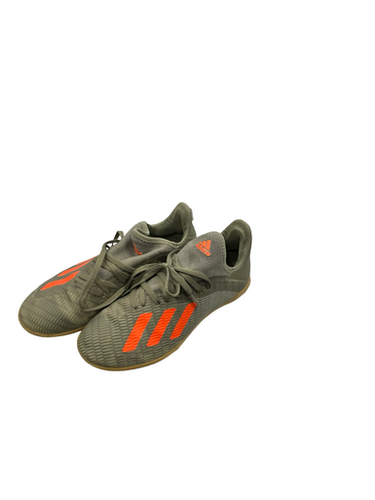 Used Adidas Soccer Cleats Grey Junior 04 11682-s000110681