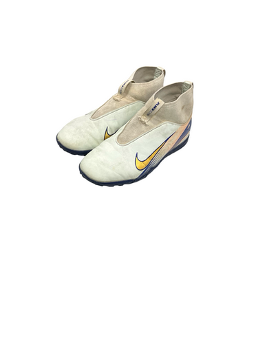 Used Nike Soccer Indoor Shoes White Junior 05 11682-s000123920
