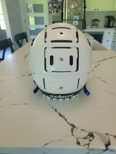 Youth Medium Schutt F7 VTD Helmet (Used)