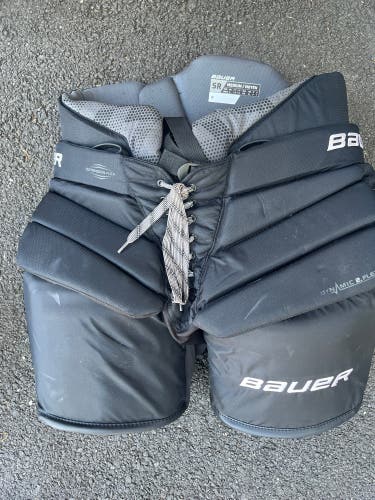 Senior Medium Bauer Elite Hockey Goalie Pants (New)