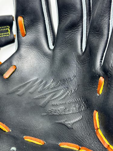 RARE Mizuno Pro Produced by SHISO HAGA 宍粟・波賀 Shiso Wagyu 11.5" Made in Japan
