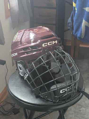 Small CCM Tacks 910 Helmet (Used)
