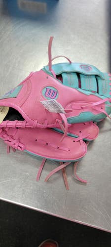 Used Wilson Girl 10 Bb Sb Glove Rh Throw Pink 10" 11497-s000158310